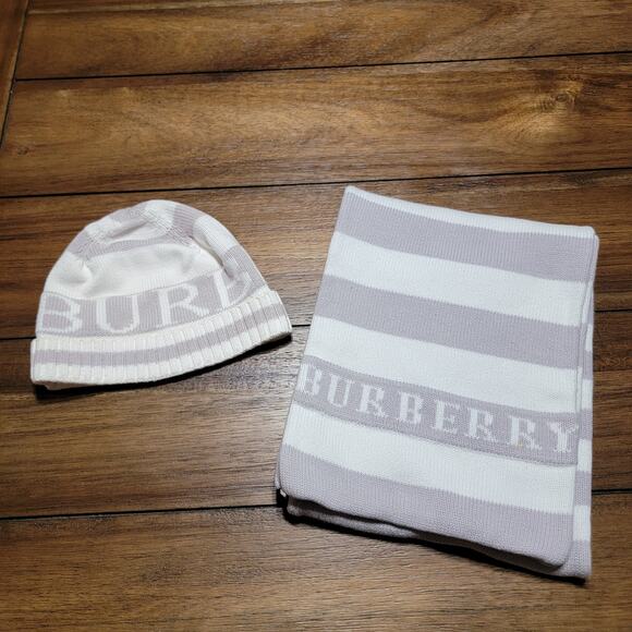 2 Pc Burberry Grey & White Stripe Knit Beanie and Matching Scarf - Picture 1 of 6